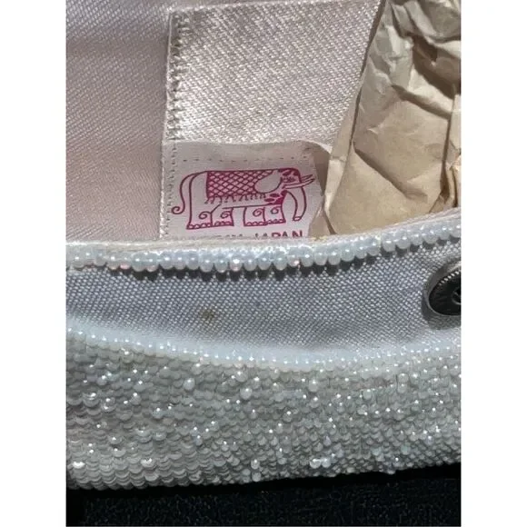 Vintage tiny Beaded purse cream beaded crown  snap Vintage Japan - Picture 15 of 15